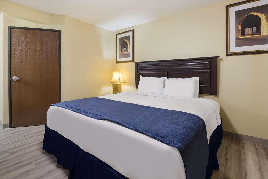 Rodeway Inn Houston North Greenspoint Zimmer foto